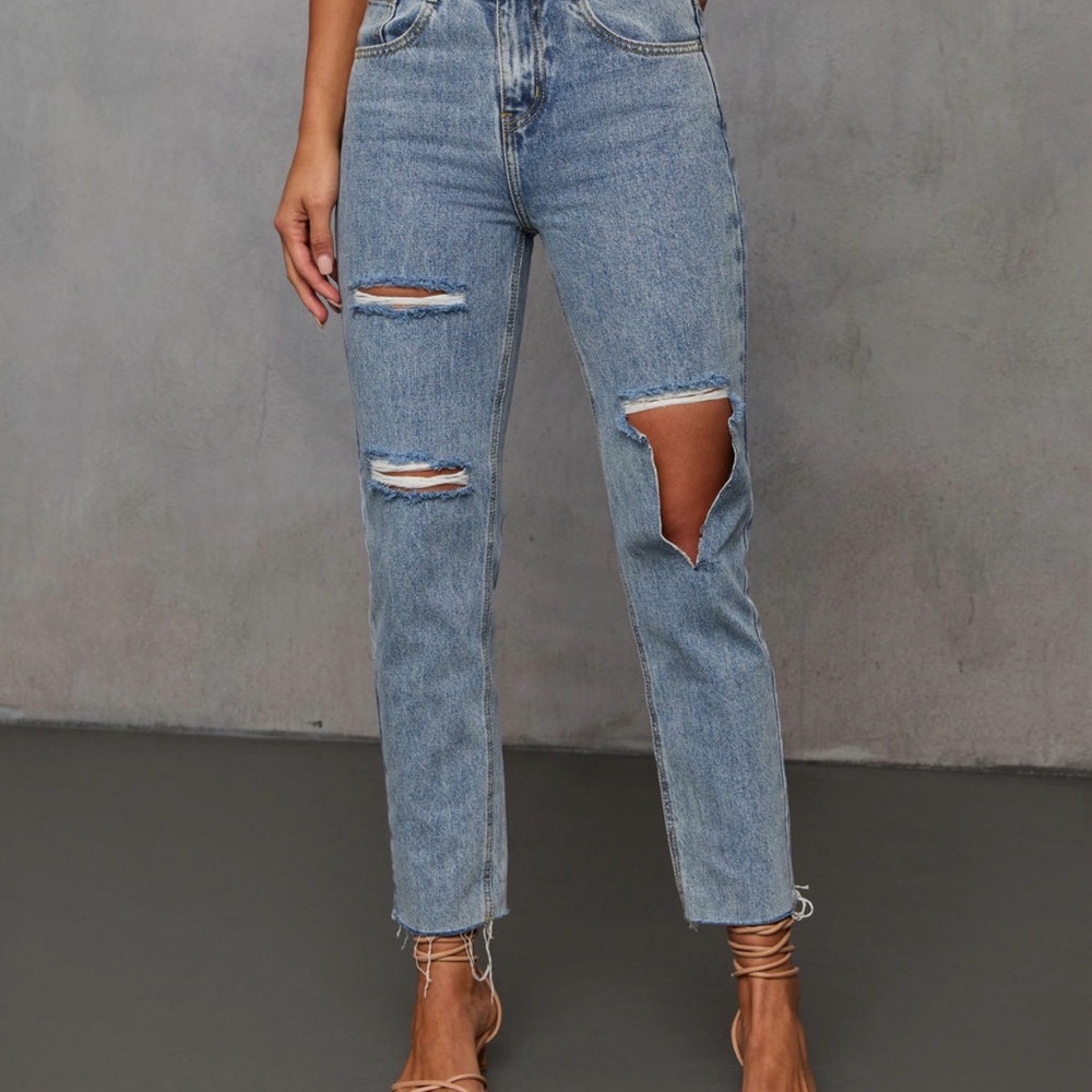 VICI Collection Mila High Rise Distressed Jeans - Picture 7 of 12